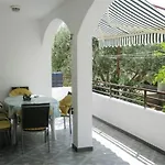 With Parking Space - 17907 公寓