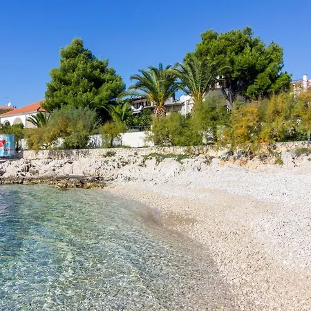 With Parking Space - 17907 Rogoznica (Sibenik-Knin)