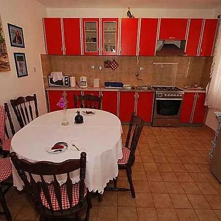 Apartment With Parking Space - 17907 *